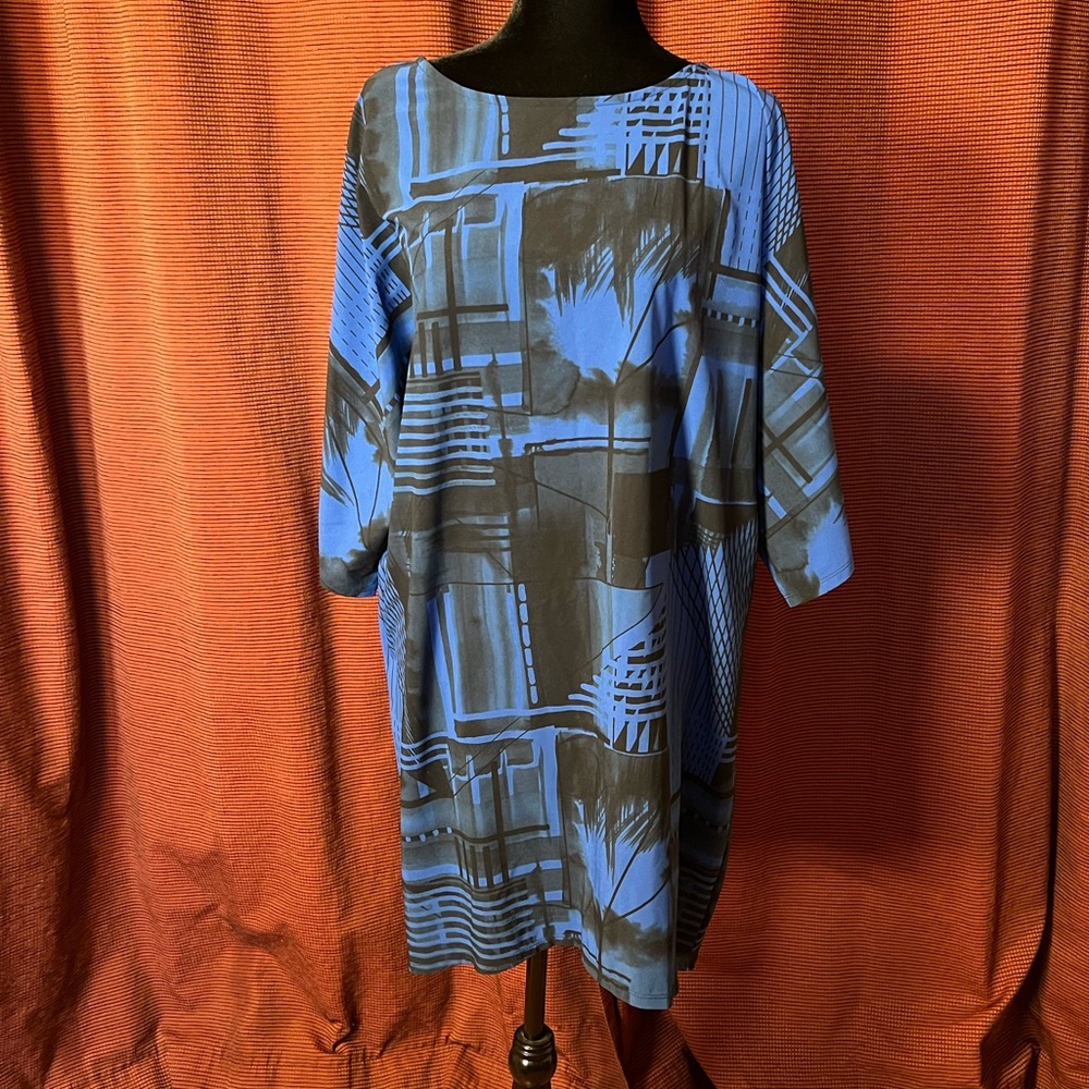 Lucy dress